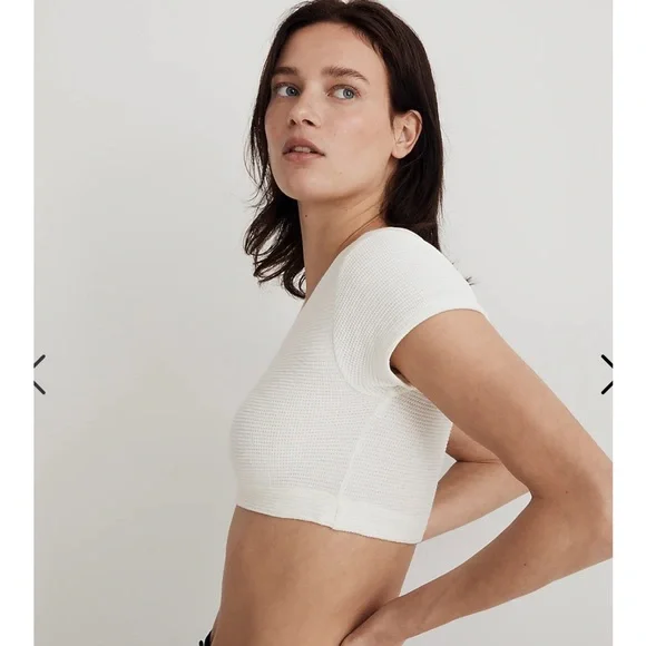 Madewell V-Neck Cropped Tee NEVER WORN - Picture 3 of 7